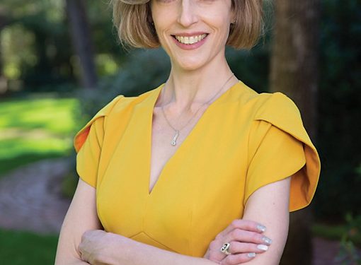 Dr. Victoria Farrar-Myers is named the winner of the 2020 Leadership Arlington Sally Kallam award