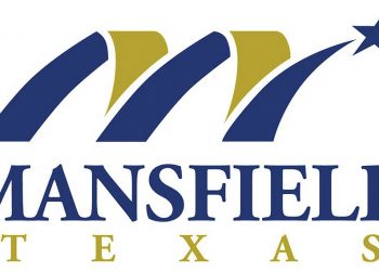 Keep Texas Beautiful presents Mansfield with the Governor’s Community Achievement Award