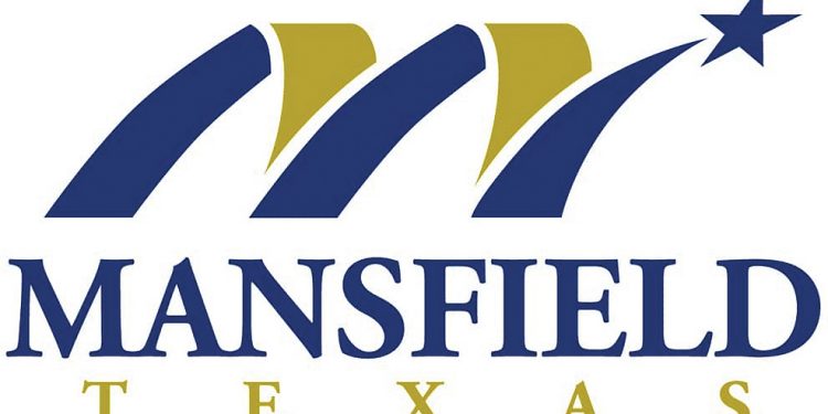 Keep Texas Beautiful presents Mansfield with the Governor’s Community Achievement Award