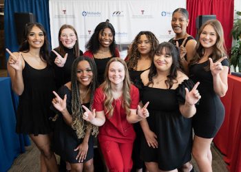 Con-GRADS to Texas’s Newest Nurses