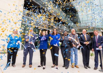 UTA Opens New Building for State’s Largest Social Work, Nursing Programs