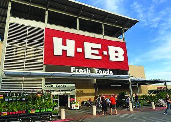 Soon-to-open Mansfield H-E-B causes shopping frenzy