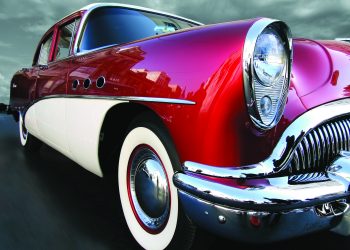 Classic car show cruises into 2nd year in downtown Arlington