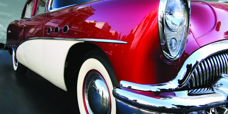 Classic car show cruises into 2nd year in downtown Arlington