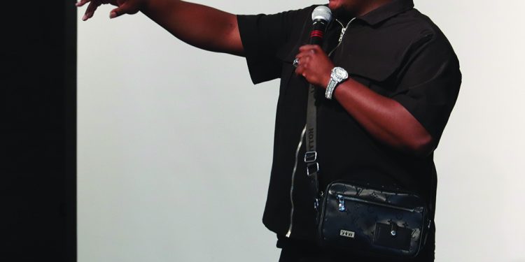 “American Idol” finalist speaks at Career Day