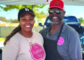 Downtown Arlington Farmers Market Finds Its Crowd