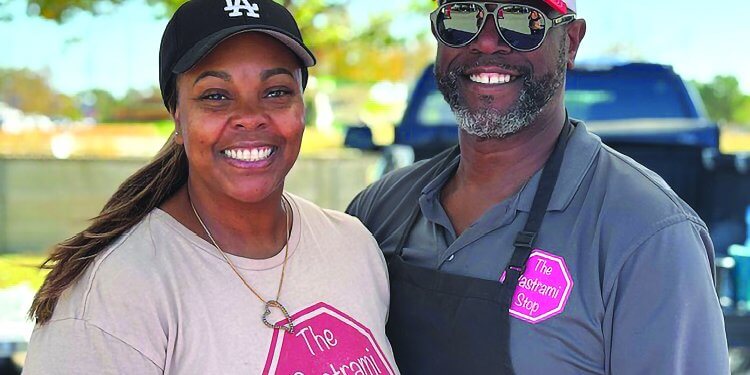 Downtown Arlington Farmers Market Finds Its Crowd