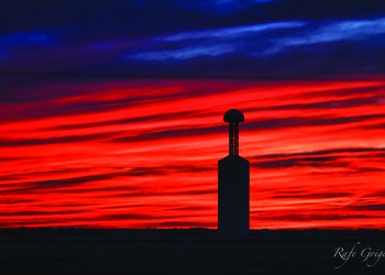 The Tower That Gives Nothing Away