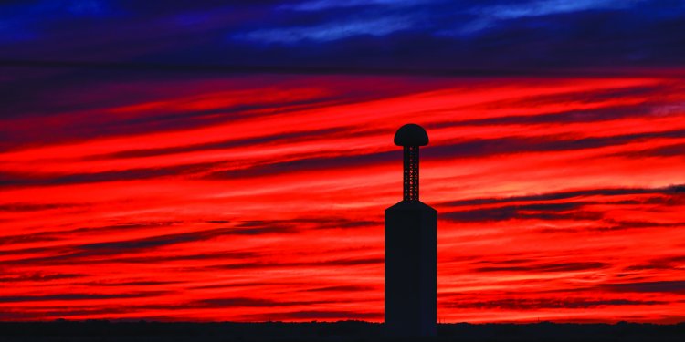 The Tower That Gives Nothing Away